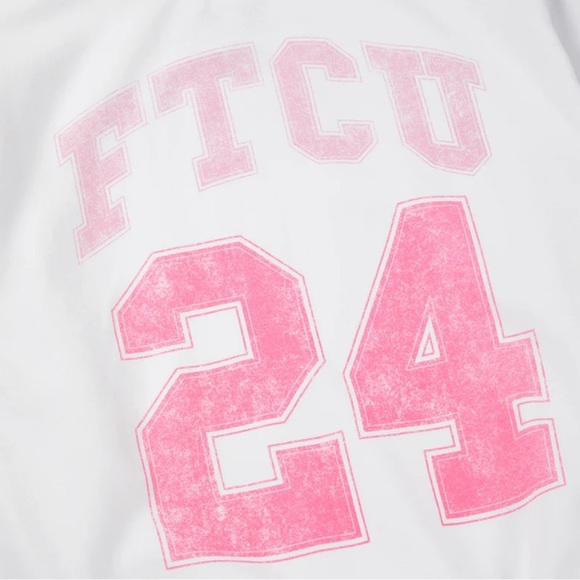 Nicki Minaj 2024 Gag City White Crewneck Pink Friday 2 World Tour Sweatshirt - Picture 3 of 7